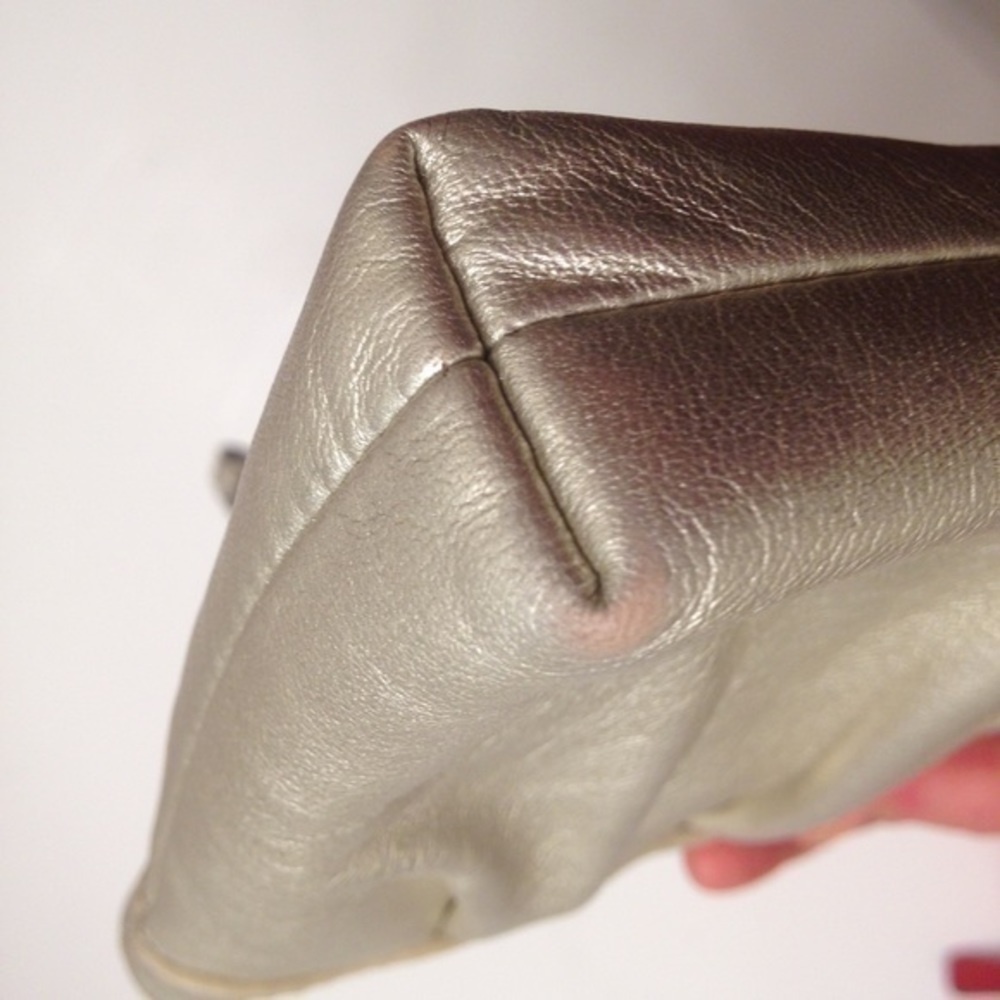 Coach silver leather Metallic Wristlet clutch bag - Picture 5 of 8
